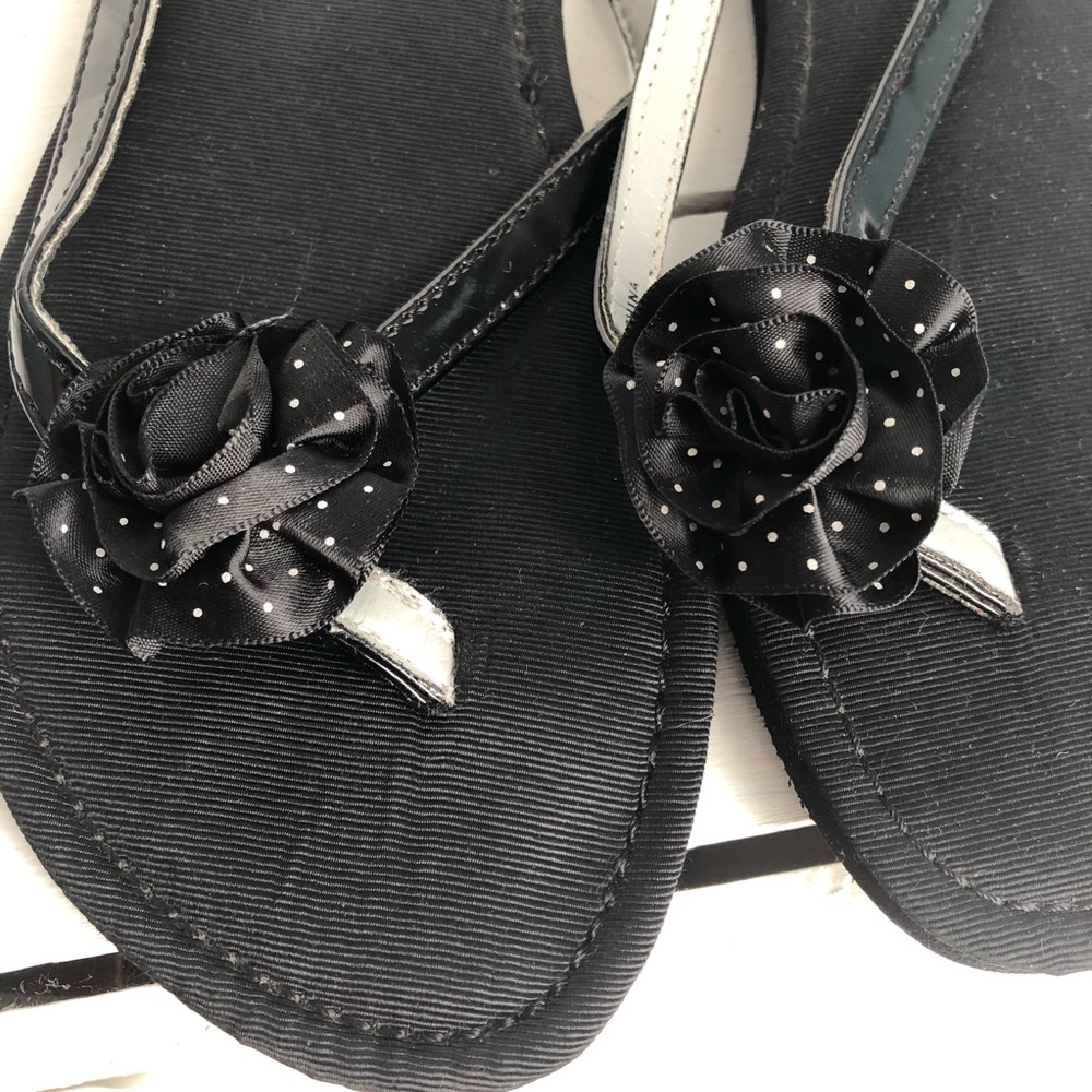Light weight thong sandals